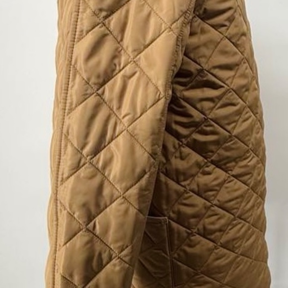 NWT Authentic Burberry Diamond Quilted Jacket. - Picture 6 of 14